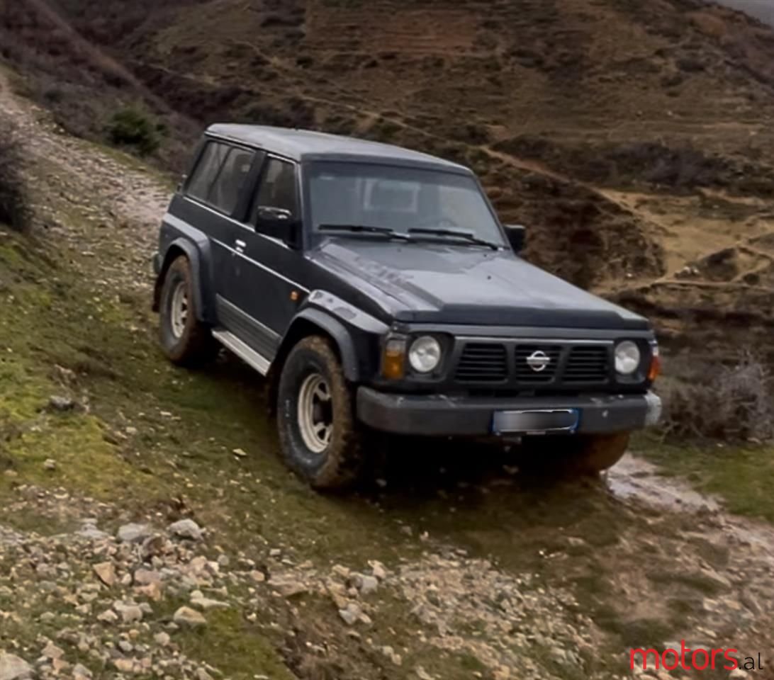 1995' Nissan Patrol photo #2
