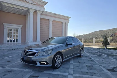 2010' Mercedes-Benz E 350