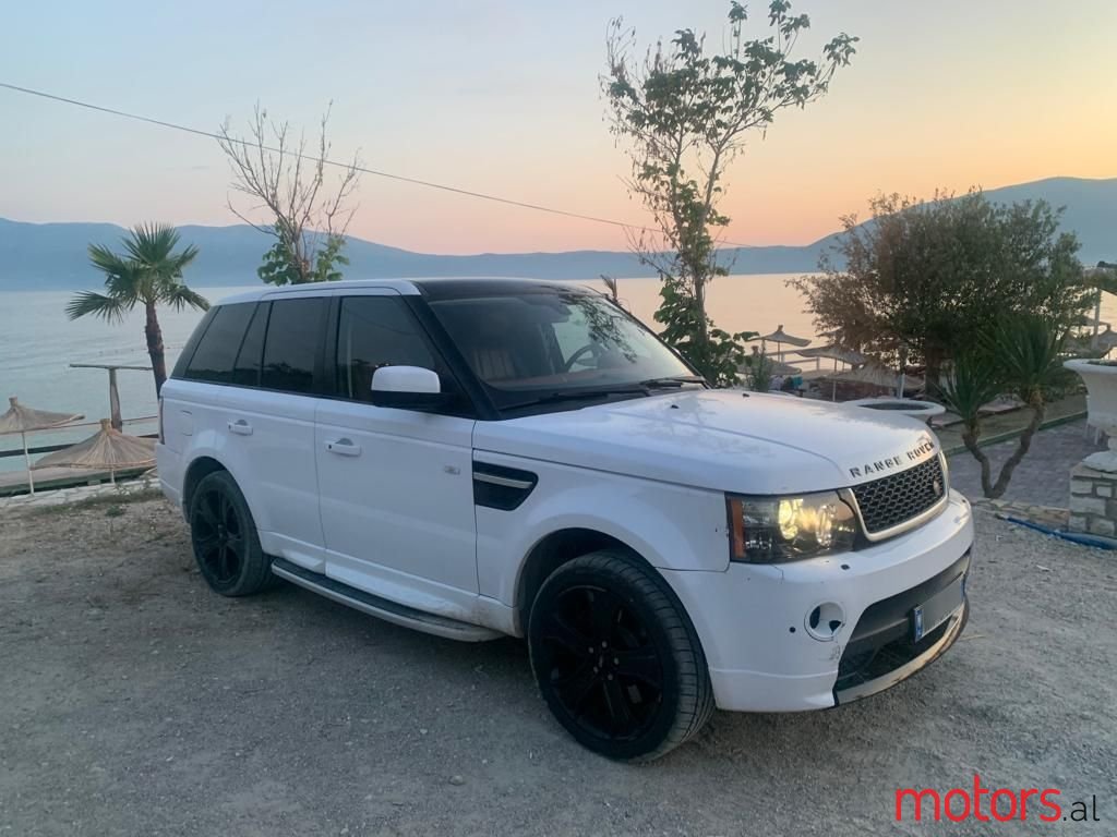 2011' Land Rover Range Rover Sport photo #1