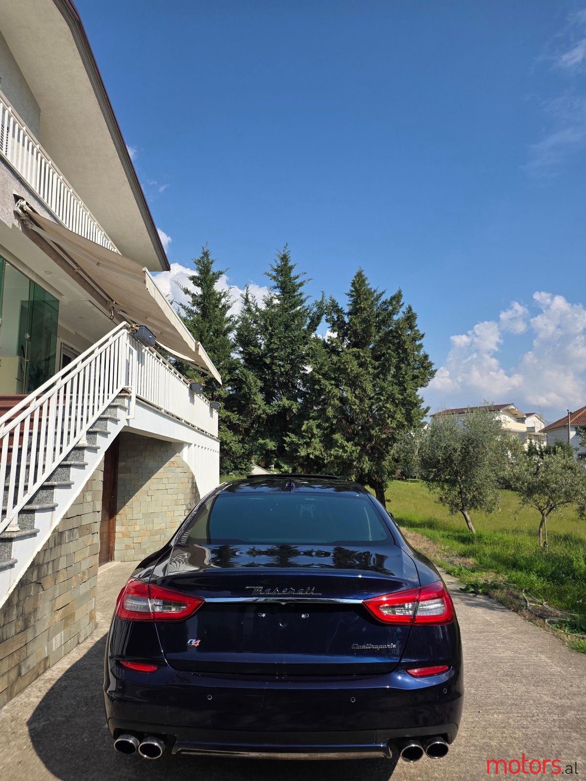 2015' Maserati Quattroporte photo #1