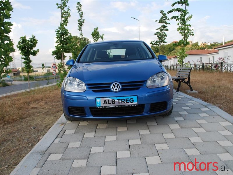 2005' Volkswagen Golf photo #5