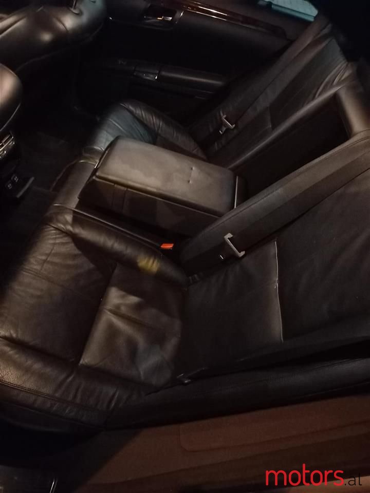 2006' Mercedes-Benz S 320 photo #5