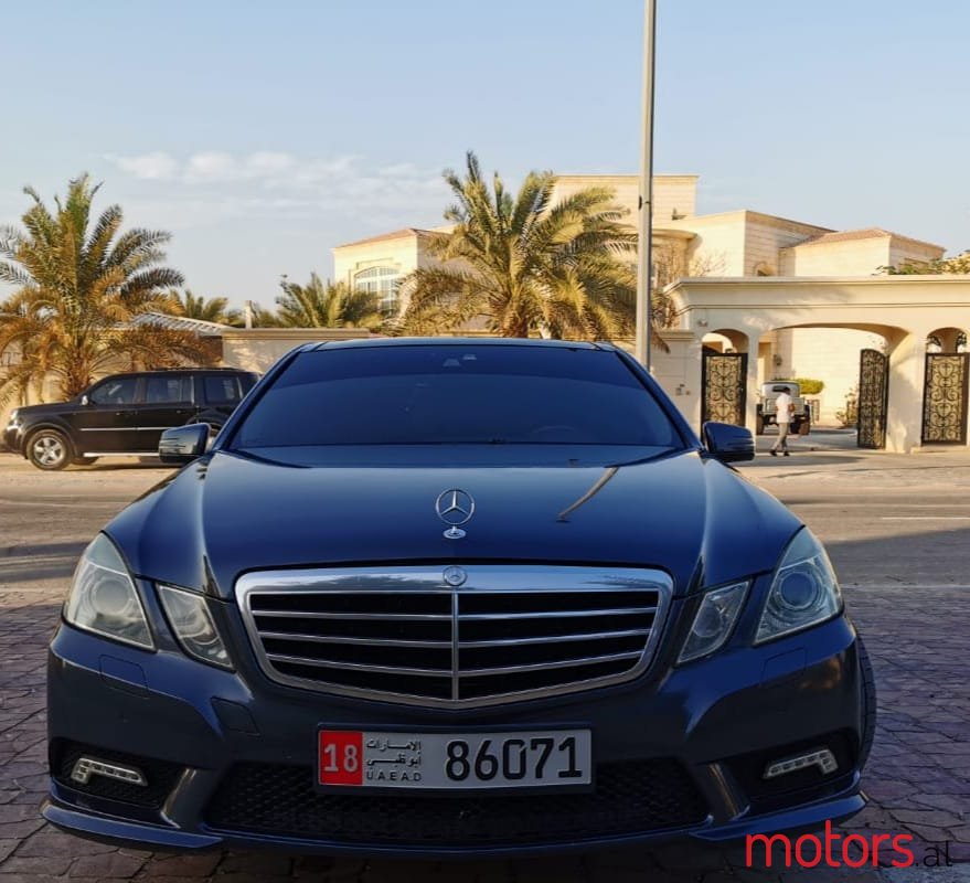 2010' Mercedes-Benz E-Class photo #1