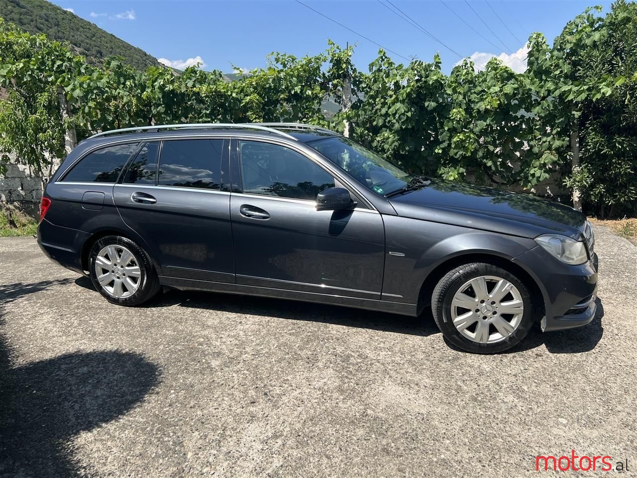 2009' Mercedes-Benz 200 photo #5