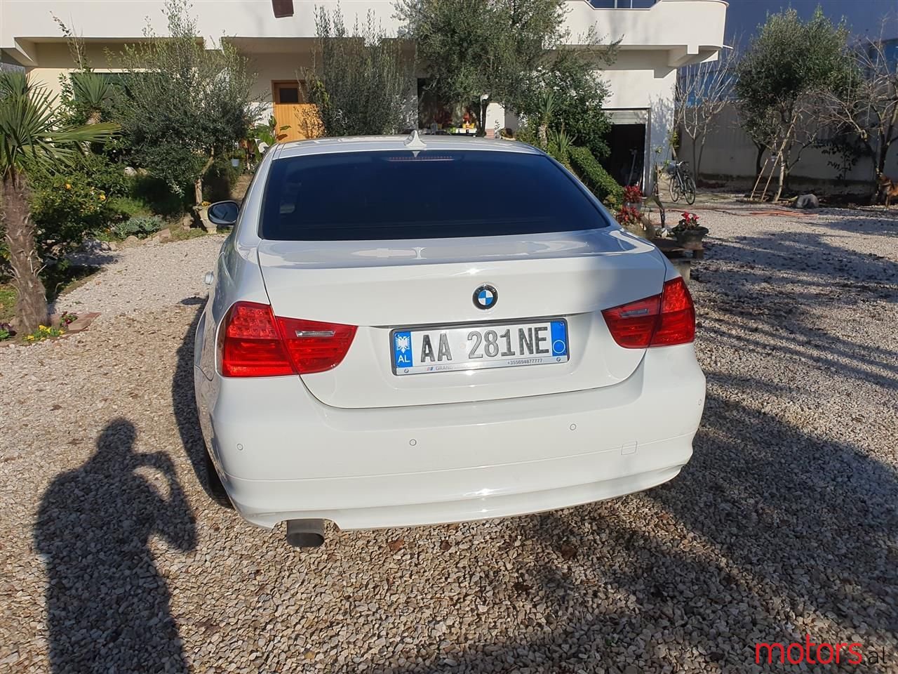 2010' BMW 316 photo #5