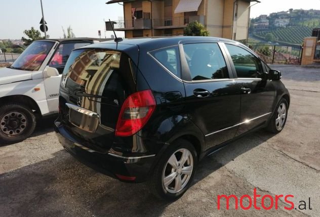 2012' Mercedes-Benz A-Class photo #1