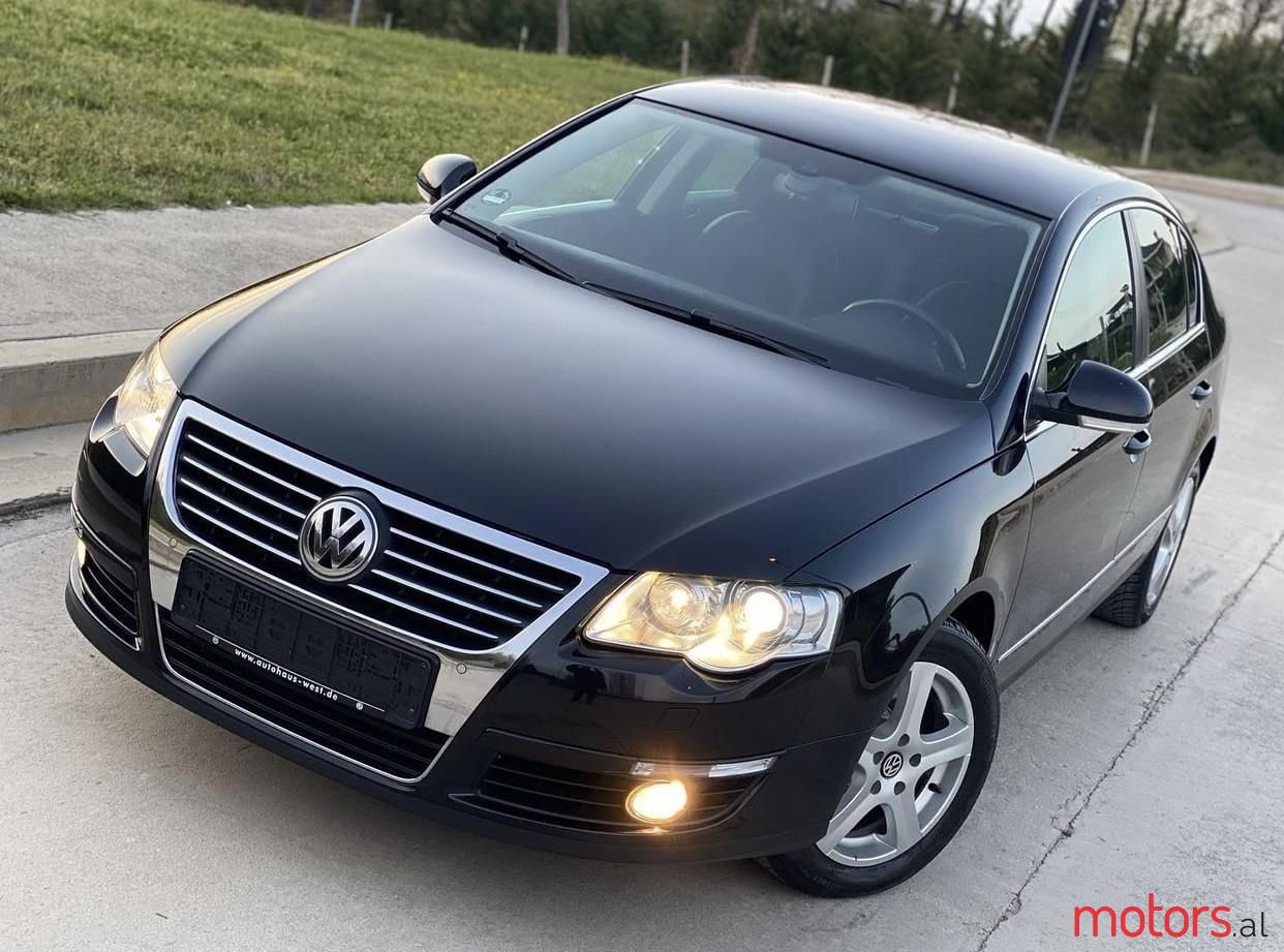 2007' Volkswagen Passat photo #3