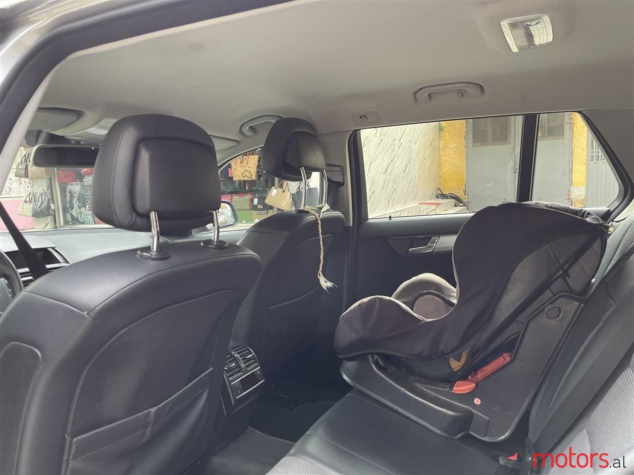 2009' Mercedes-Benz C 220 photo #6