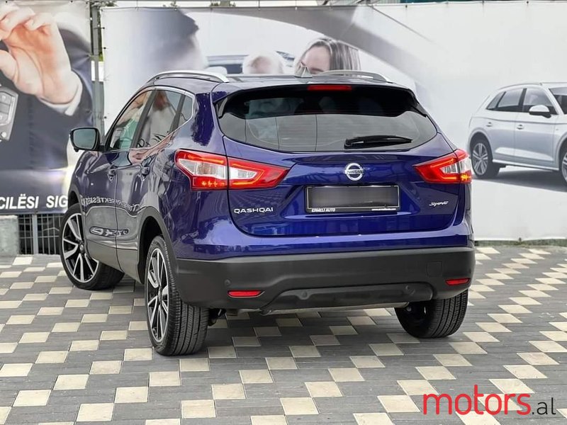 2015' Nissan Qashqai photo #5