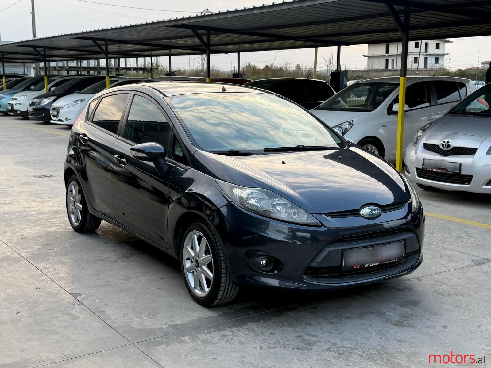 2010' Ford Fiesta photo #4