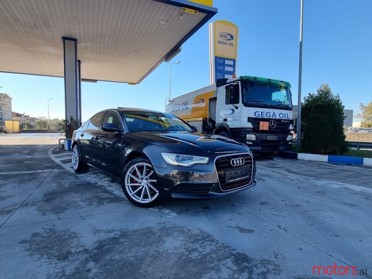 2013' Audi A6 photo #1