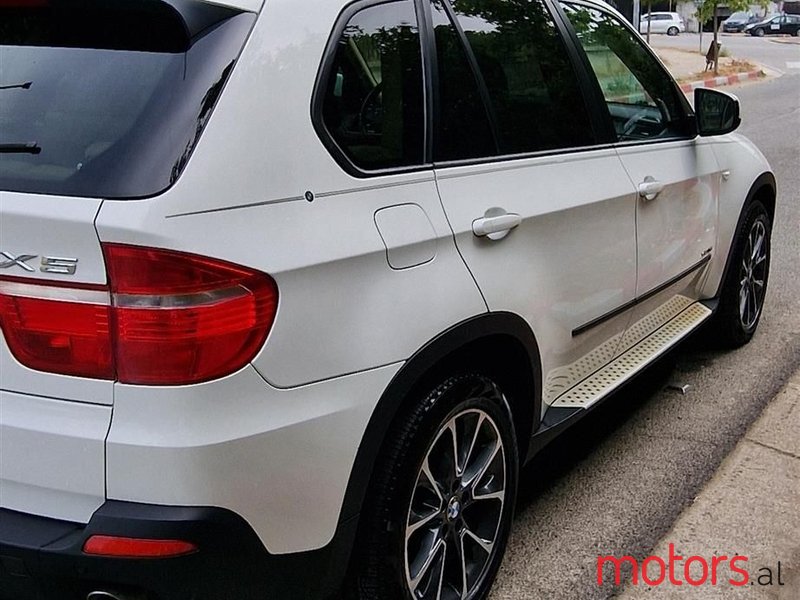 2010' BMW X5 photo #4