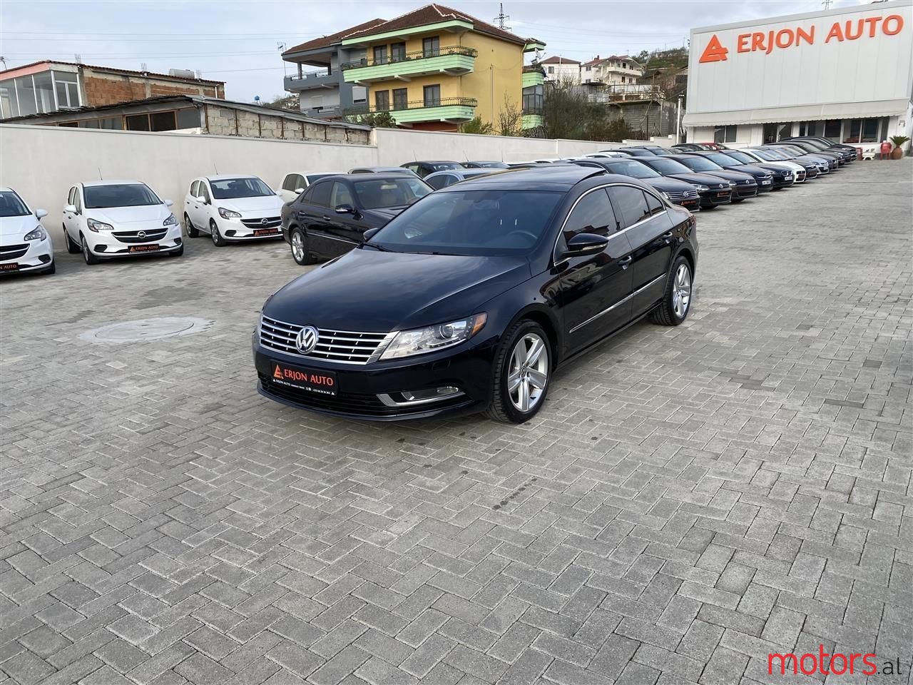 2014' Volkswagen Passat photo #1