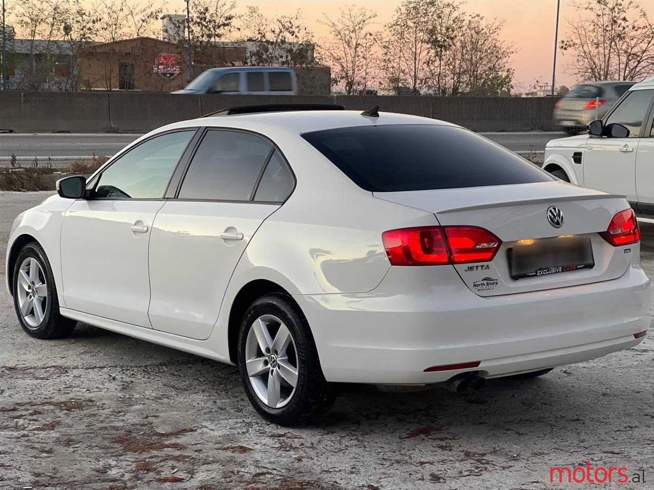 2012' Volkswagen Jetta photo #6