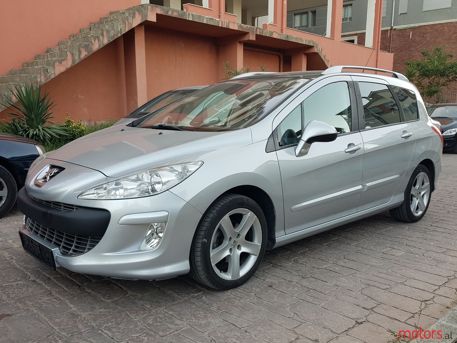 2009' Peugeot 308 photo #1