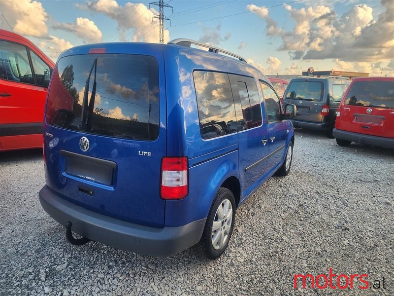 2010' Volkswagen Caddy photo #6
