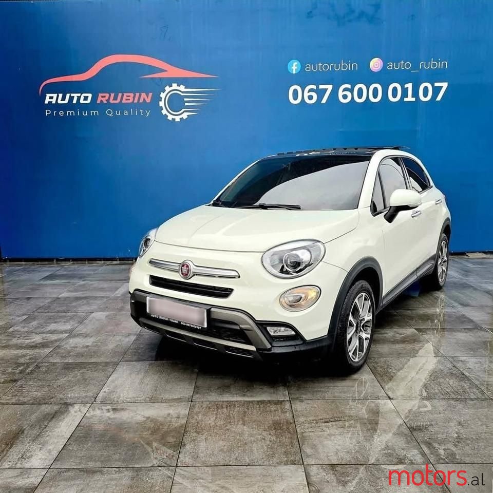 2017' Fiat 500X photo #5