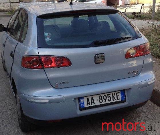 2003' SEAT Ibiza photo #1