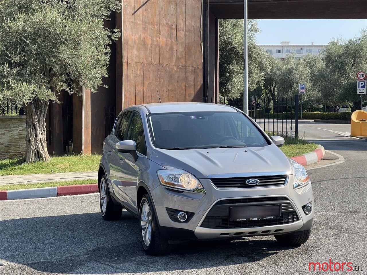 2012' Ford Kuga photo #4