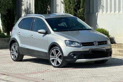 2012' Volkswagen Polo