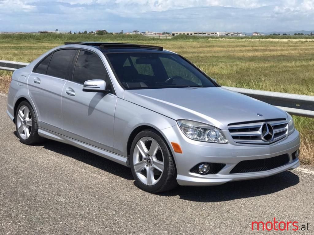 2010' Mercedes-Benz C 300 photo #4