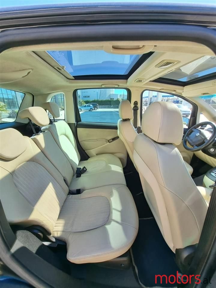 2006' Lancia Musa photo #3