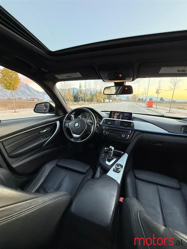 2014' BMW 328 photo #3