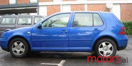 1999' Volkswagen Golf photo #2