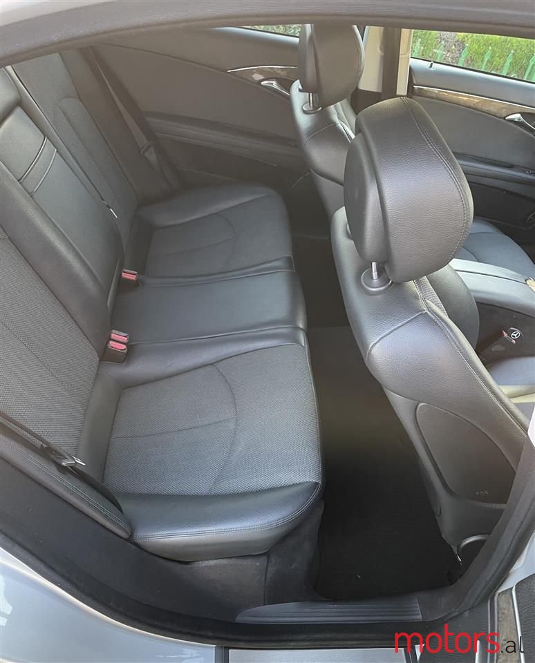 2007' Mercedes-Benz 280 photo #2