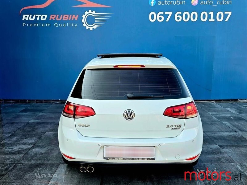 2013' Volkswagen Golf photo #2