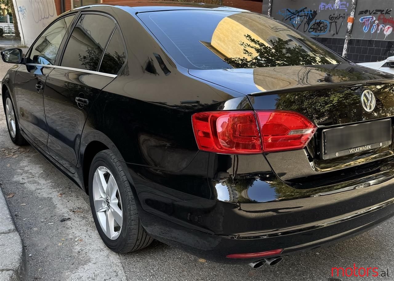 2014' Volkswagen Jetta photo #6