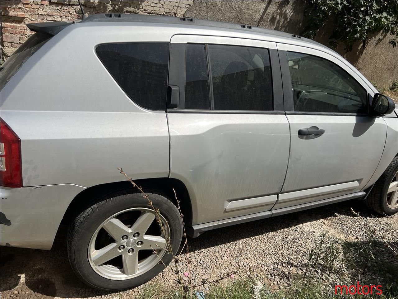 2009' Jeep Compass photo #4