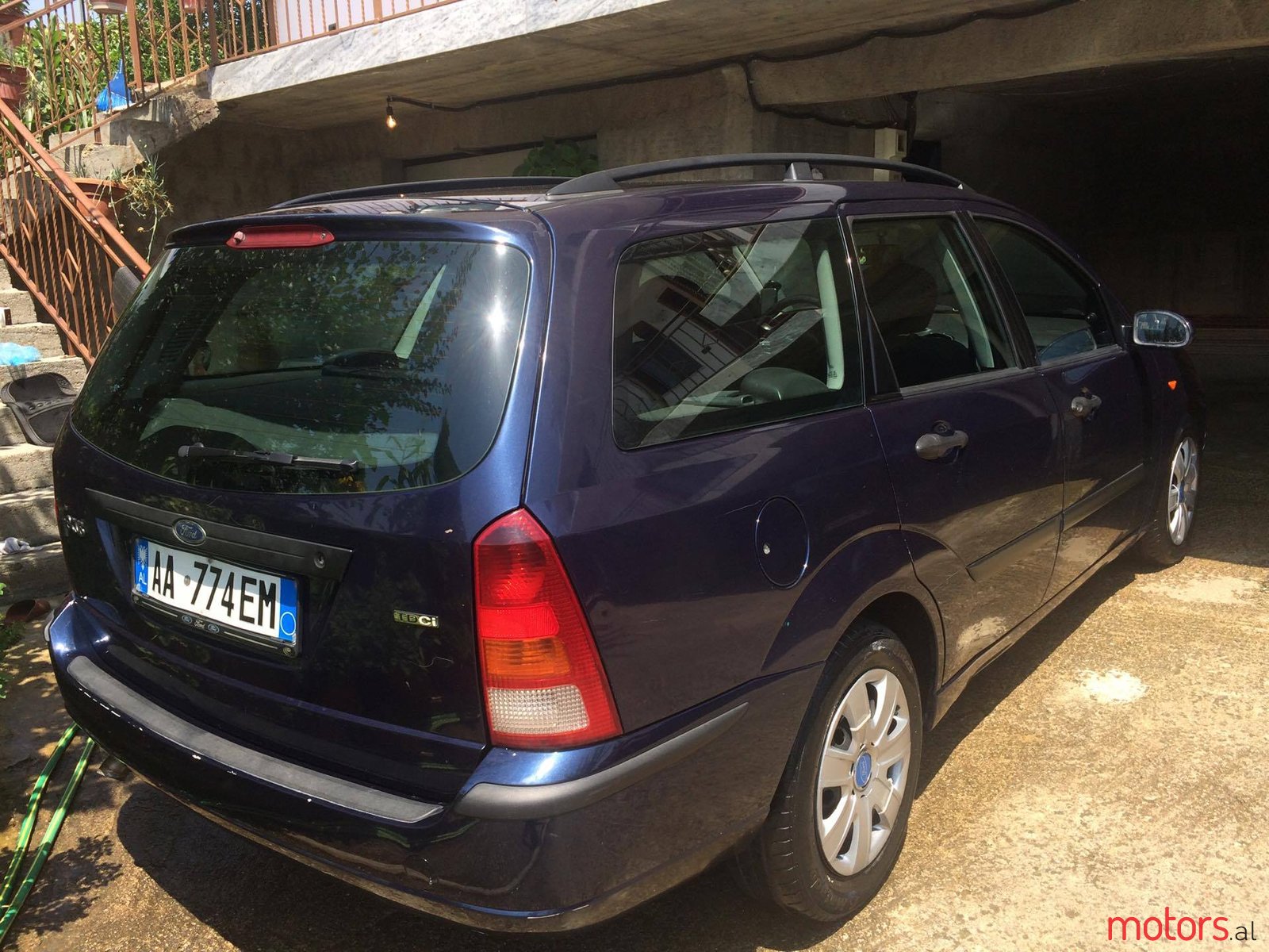 2004' Ford Focus photo #3