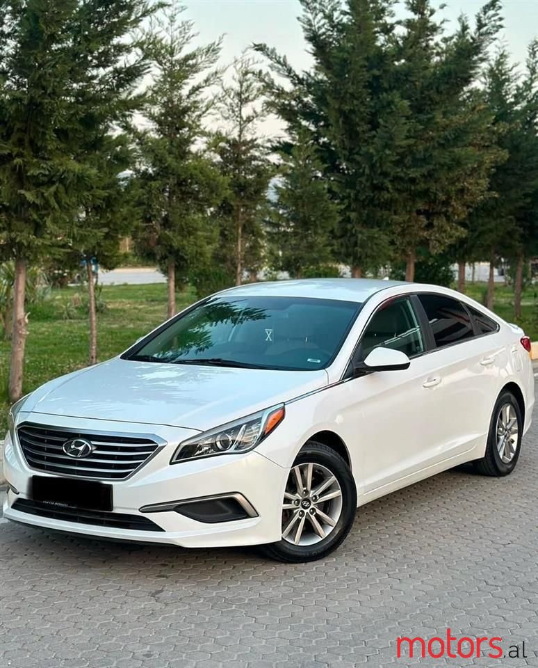 2016' Hyundai Sonata photo #1