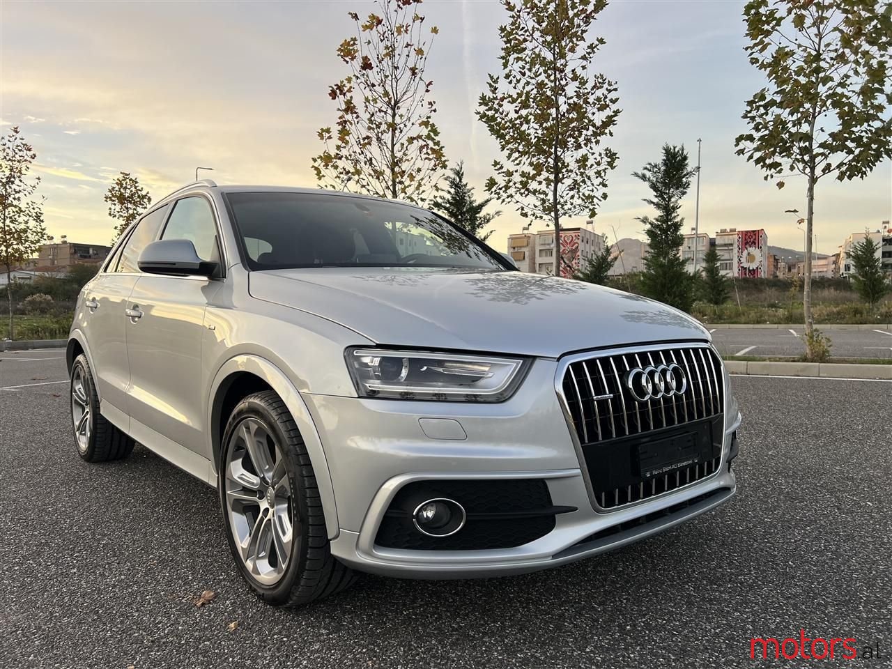 2013' Audi Q3 photo #2