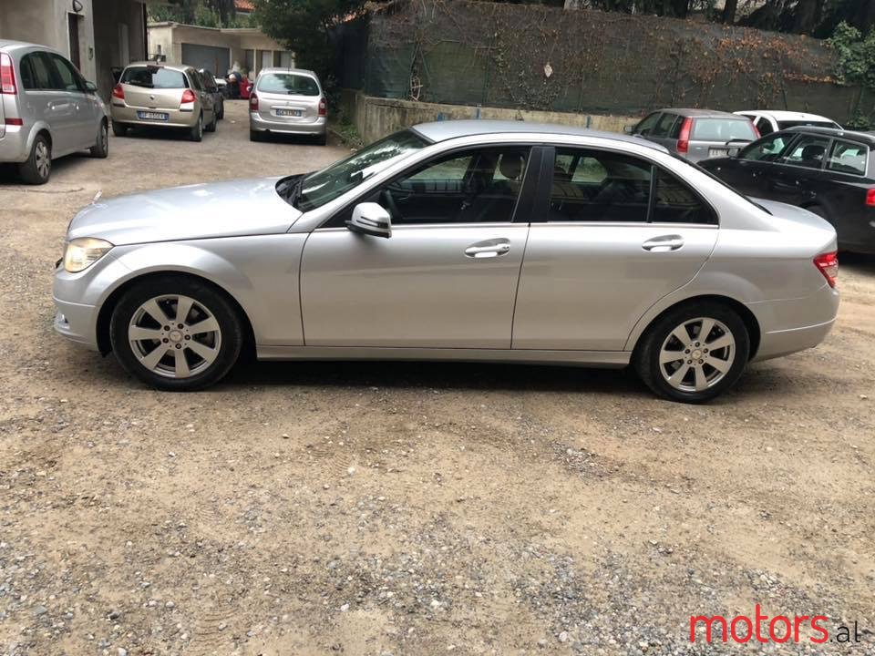 2009' Mercedes-Benz C-Class photo #4