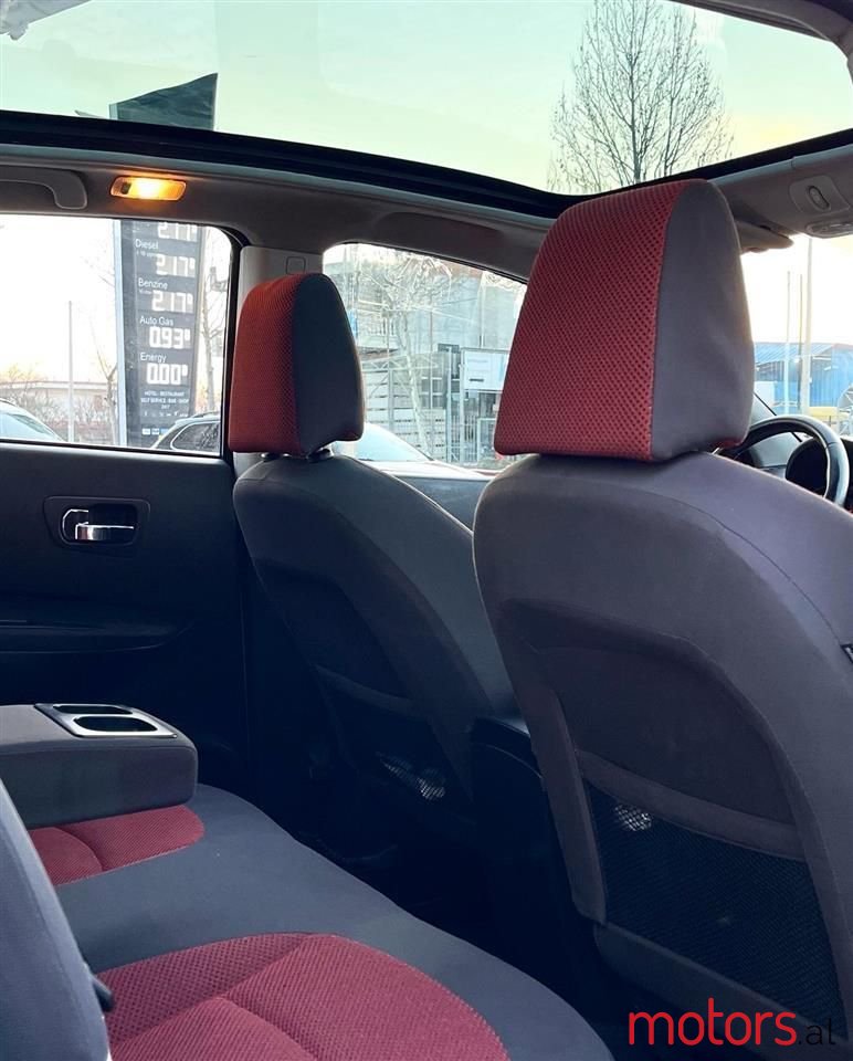 2008' Nissan Qashqai photo #2