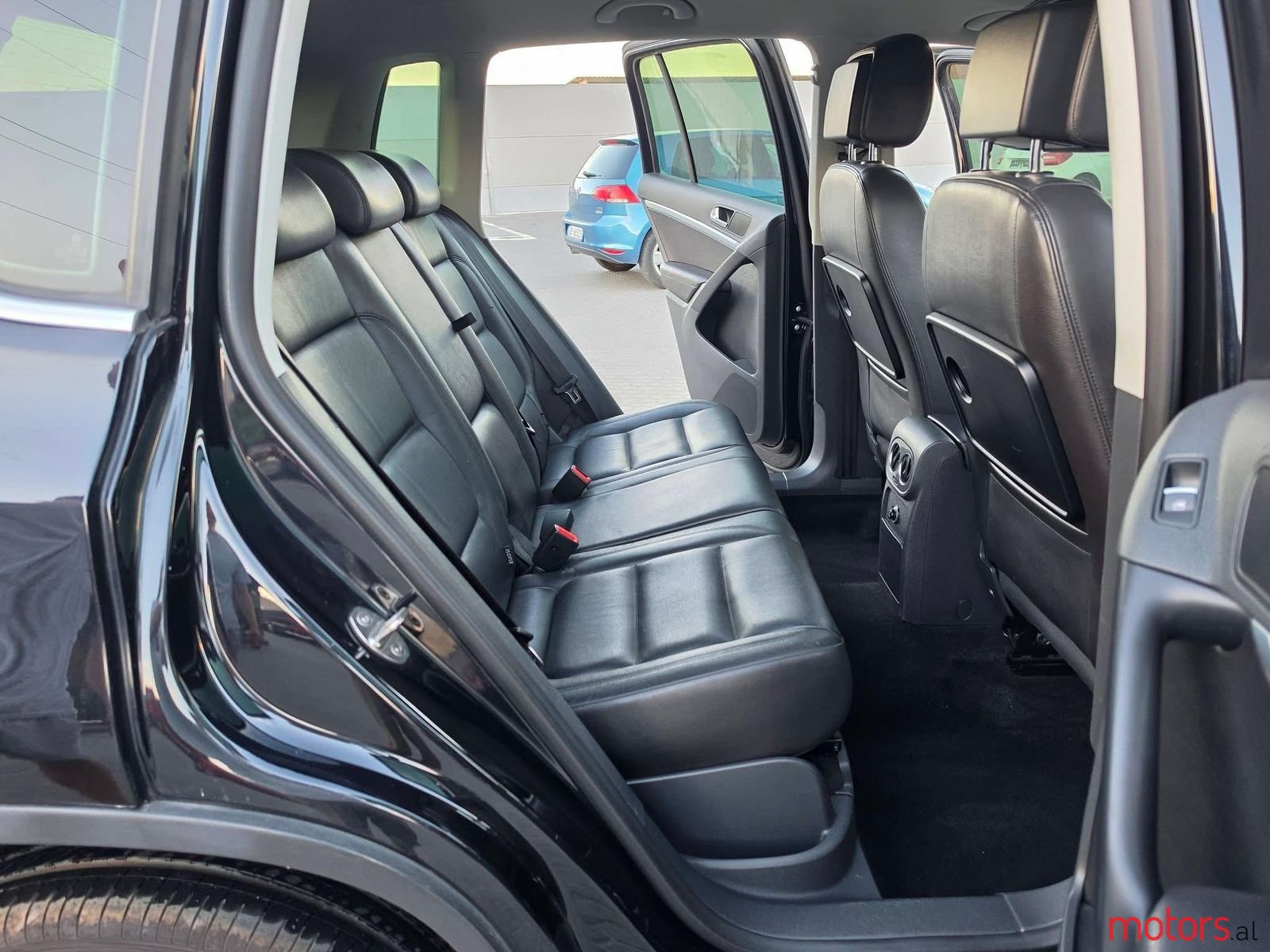 2013' Volkswagen Tiguan photo #3