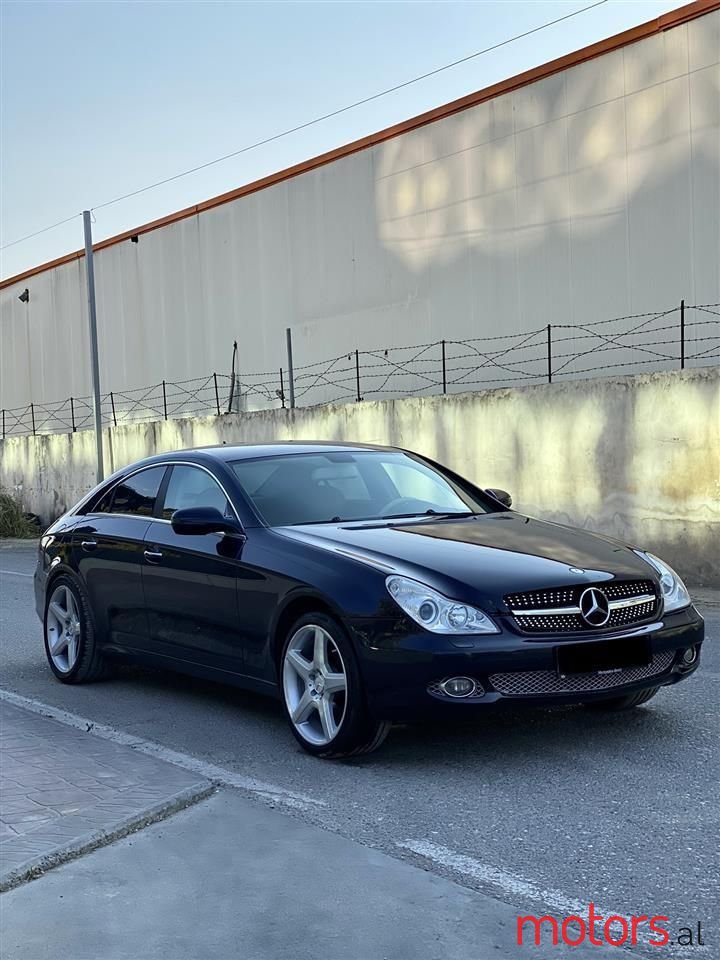 2009' Mercedes-Benz CLS 320 photo #2