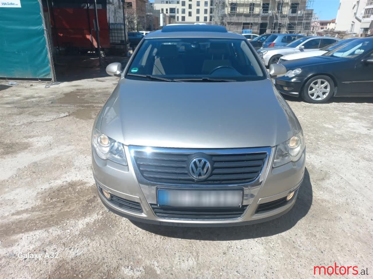 2006' Volkswagen Passat photo #4