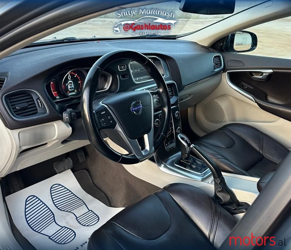 2014' Volvo V40 photo #4