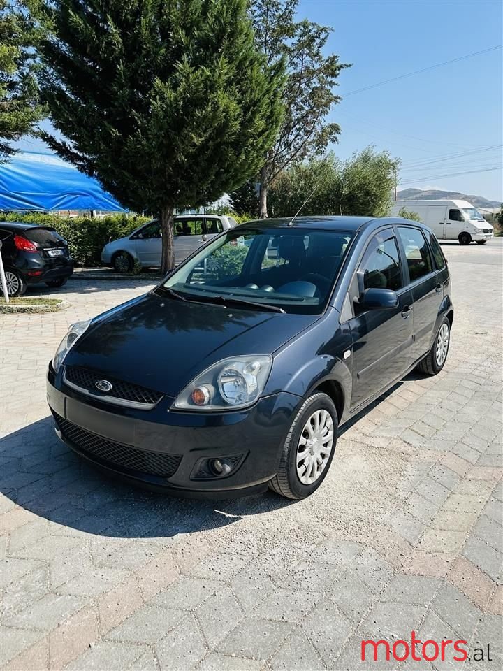 2007' Ford Fiesta photo #1