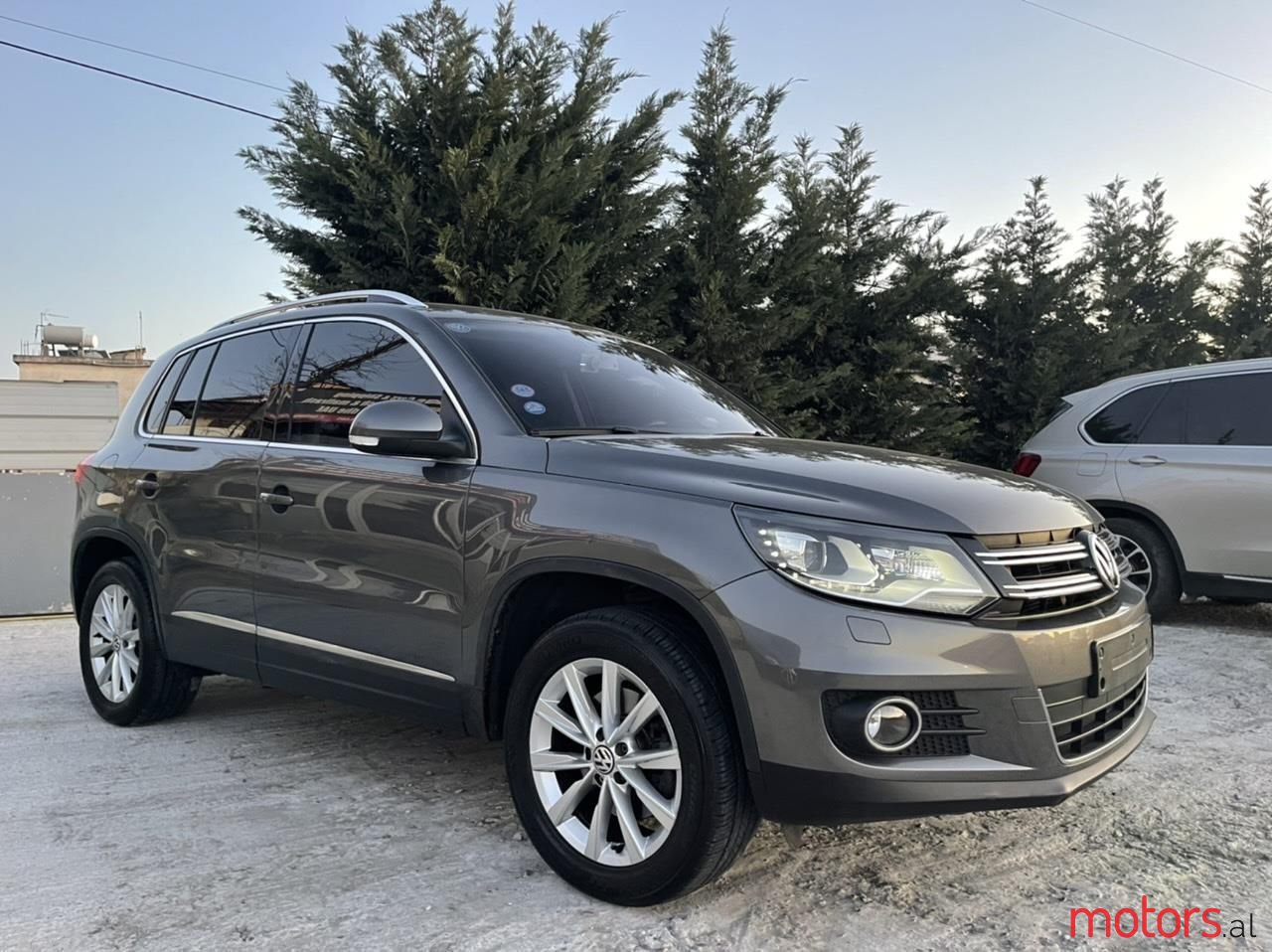 2014' Volkswagen Tiguan photo #3