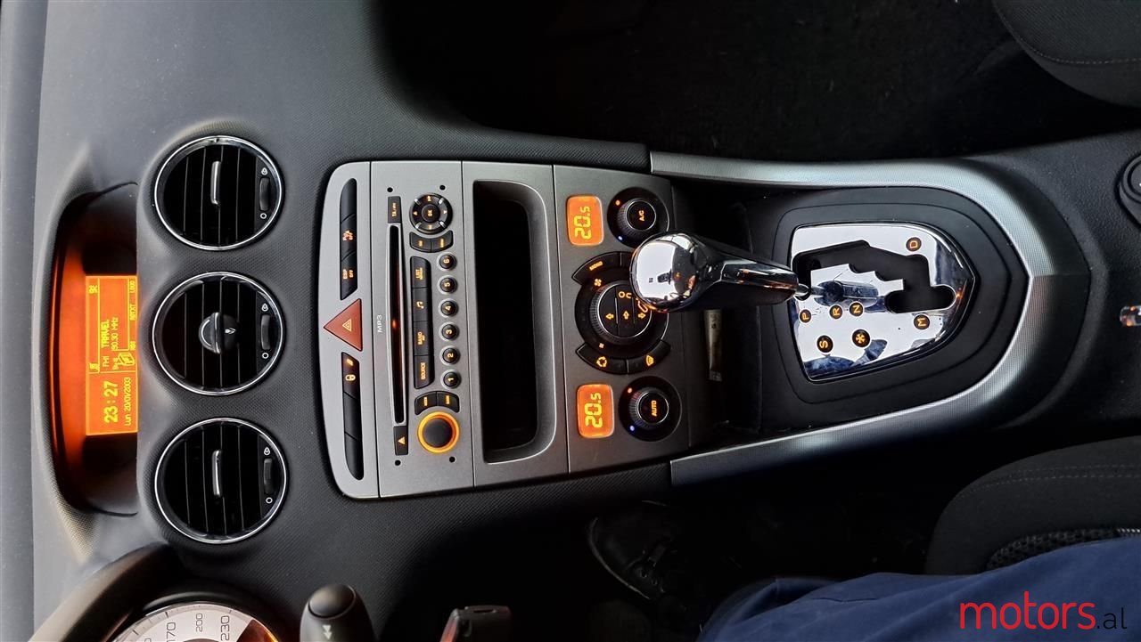 2009' Peugeot 308 photo #5