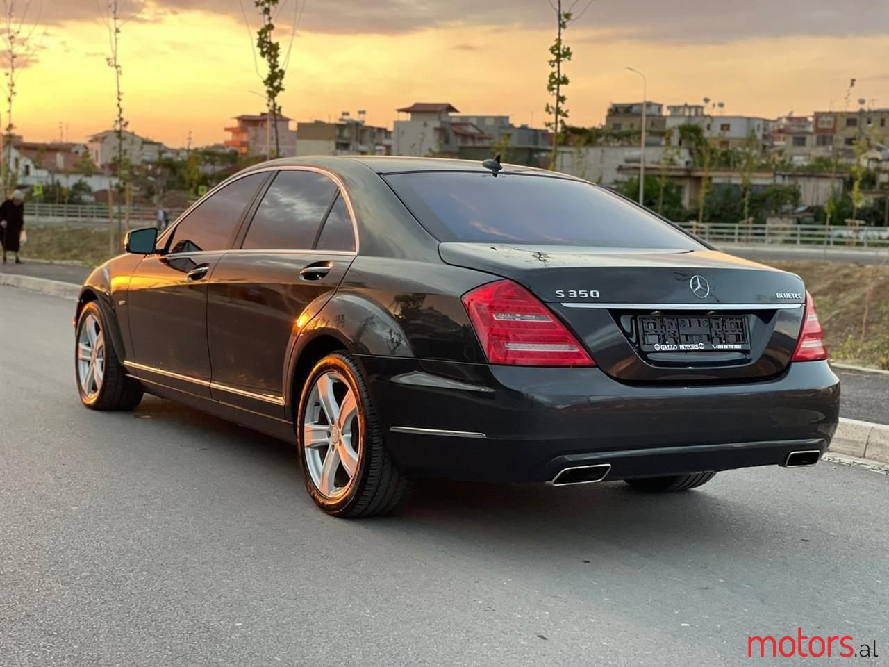 2012' Mercedes-Benz S 350 photo #4