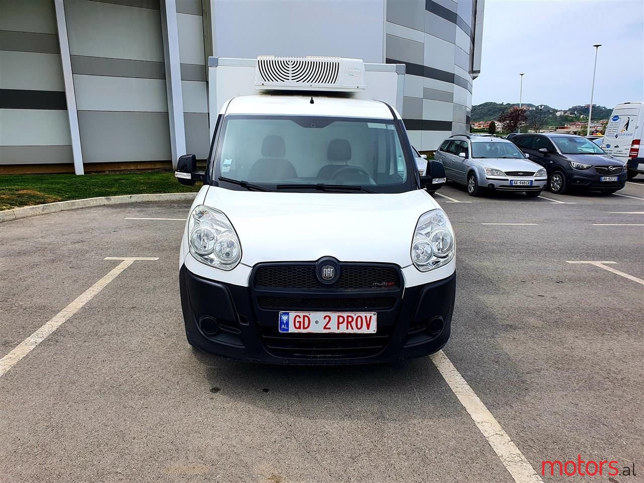 2011' Fiat Doblo photo #3