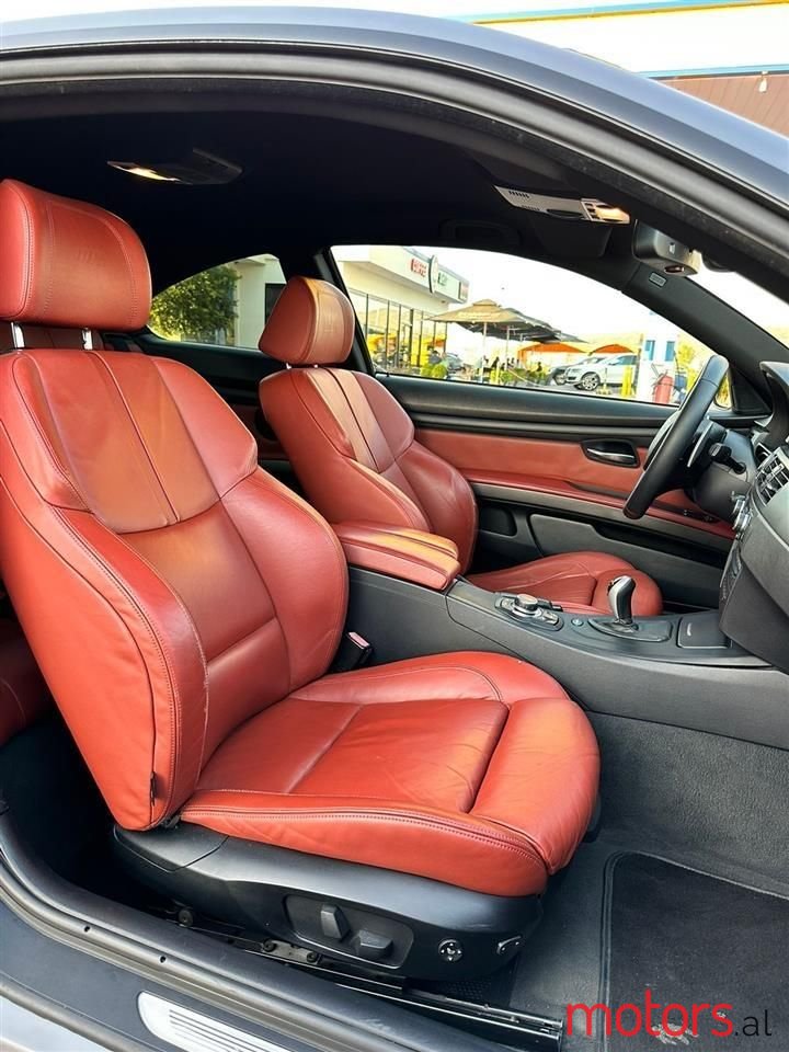 2010' BMW M3 photo #5