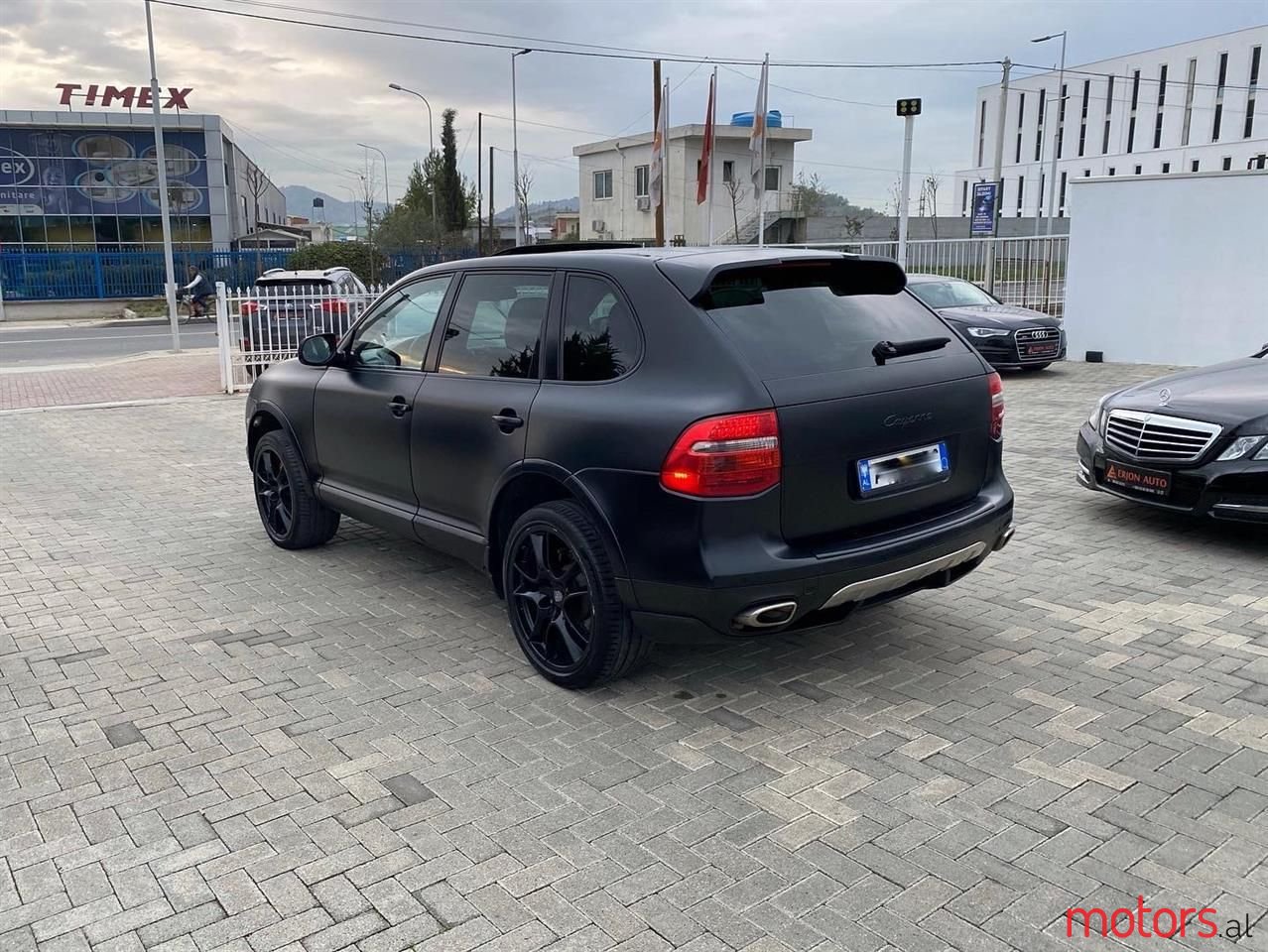 2007' Porsche Cayenne photo #4