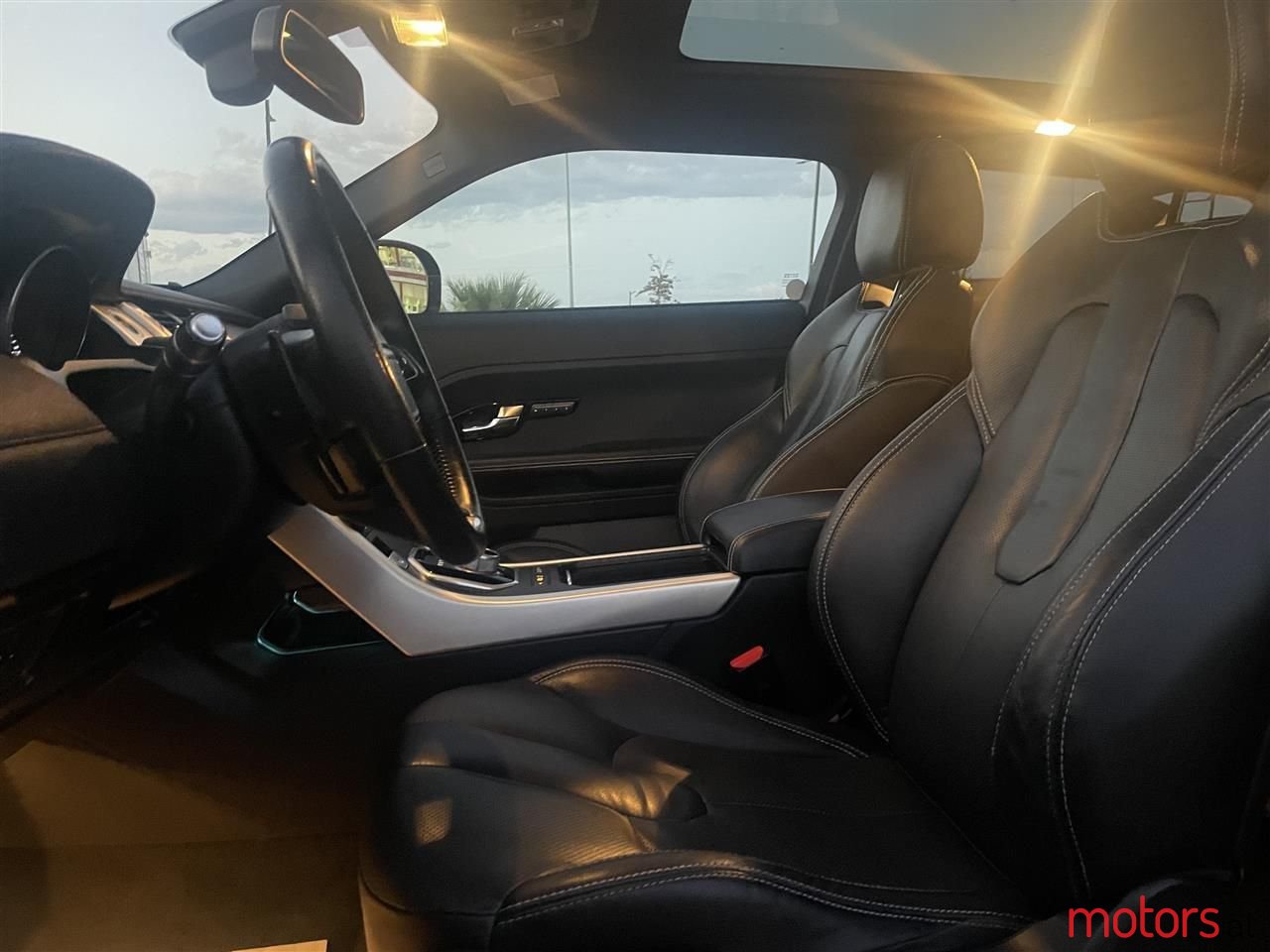 2012' Land Rover Range Rover Evoque photo #6