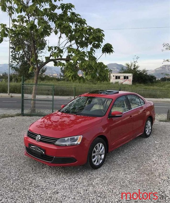 2013' Volkswagen Jetta photo #1